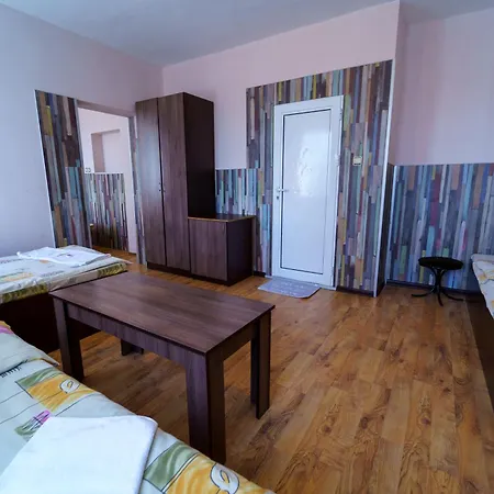 Jaktstuga горски кът *